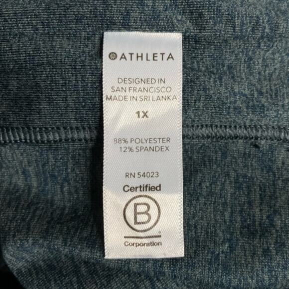 Athleta Uptempo Hoodie size 1X - Picture 9 of 10